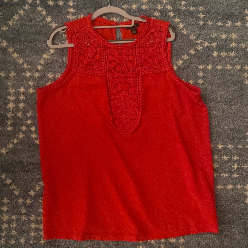 Halogen Red Top - Picture 2 of 4